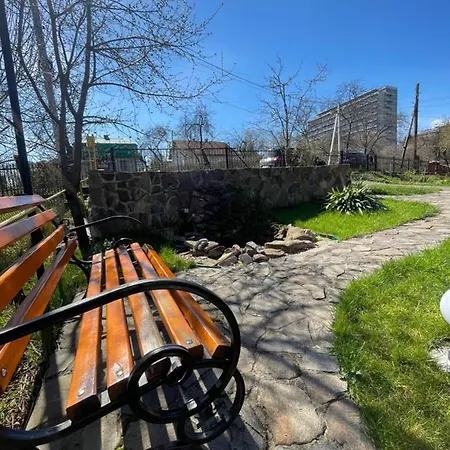 у михайла 아파트