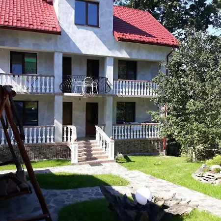 у михайла Apartment *